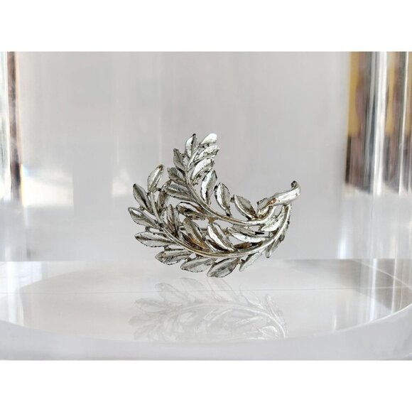 80's Textured Floral | Foliage | Leaf Shaped Silver T Vintage Lapel Brooch Pin - Picture 4 of 10